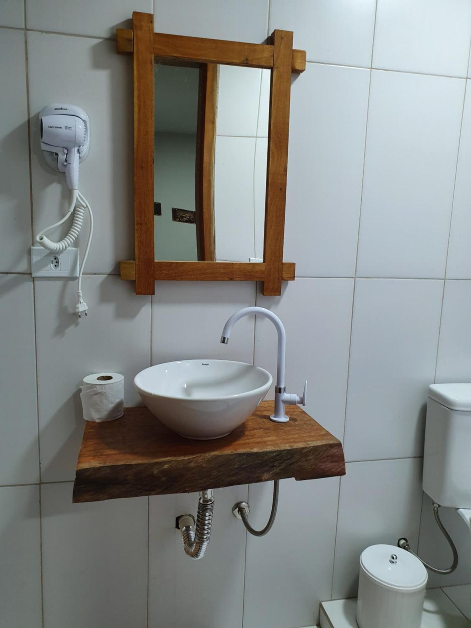 Pousada Mar E Moto Guaratuba Bilik gambar